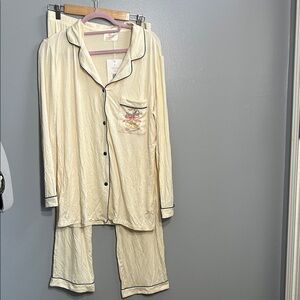 In my sundays Cream Christmas Pajama Set with Black Trim